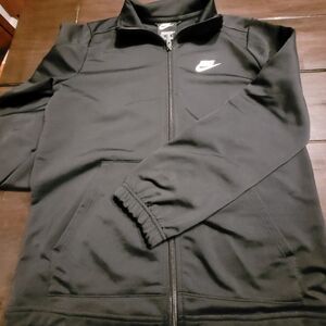Nike youth black zipper jacket